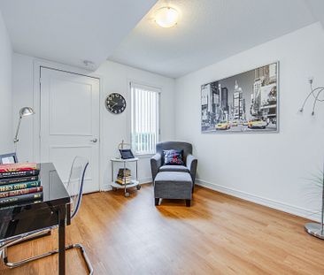 Two Bedroom Townhouse-style apartment in Toronto's Leaside - Photo 4