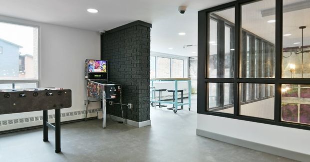 Navaho Apartments - Photo 1