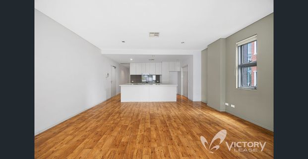 Huge luxury 2 Bedroom Apartment for Lease in mascot! - Photo 1