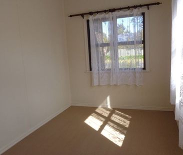 Central Location - Walk to Harristown School - Photo 4