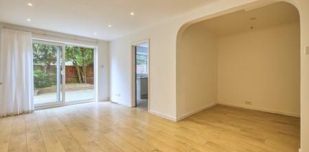 Augusta Place, Ramsgate, CT11 8JN, Kent - Photo 2