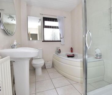 21 Taughrane Heights, Belfast, BT66 7RS - Photo 5