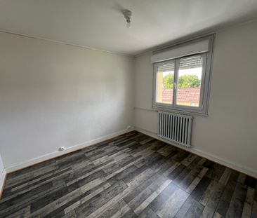 Location - Appartement T4 - 65 m² - Pont-de-Roide-Vermondans - Photo 5