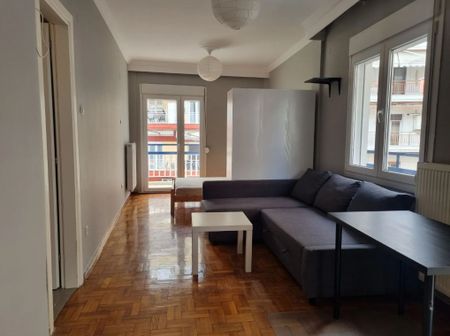 Studio/Γκαρσονιέρα για ενοικίαση - Φάληρο - Ιπποκράτειο, - Φωτογραφία 2