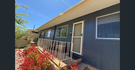 Conveniently Located 2-Bedroom Unit with Garage - Photo 5