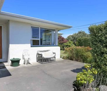 THREE BEDROOM HOME - Photo 2