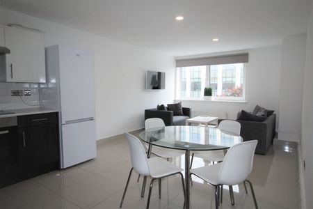 Flat 45, Samara Plaza, LS2 9DU, Leeds - Photo 2