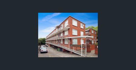 Secure Your Urban Retreat Today! - Photo 5