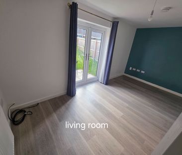 2 Bed Semi-Detached House, Elderberry Close, BS14 - Photo 1