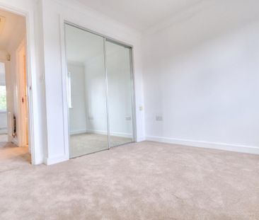2 bedroom terraced house to rent - Photo 3