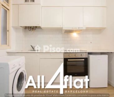 Estudio en alquiler en Carrer de la Lluna - Foto 6