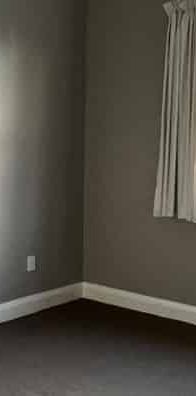 Hawera Rental - Photo 1