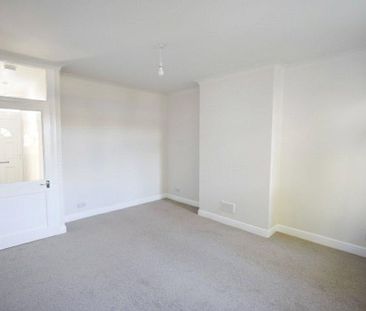 2 bedroom maisonette to rent - Photo 1