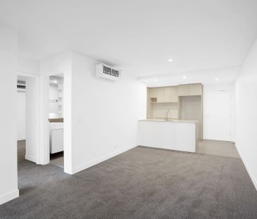 517/220 Melrose Drive, Phillip - Photo 4