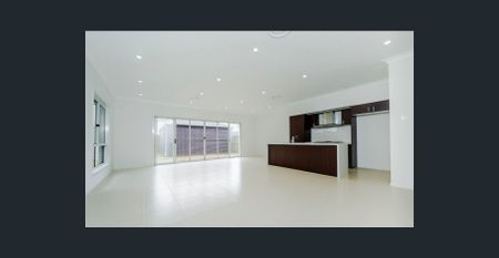 A HOUSE NOT TO BE MISSED! - Photo 5