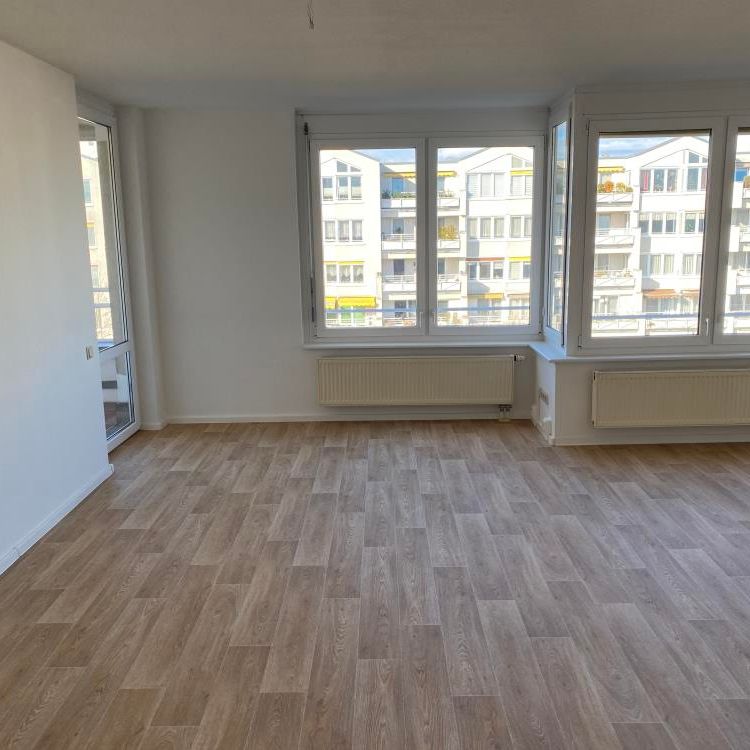 Einziehen und wohlfühlen: 3-Zimmer-Wohnung mit Balkon - Photo 1