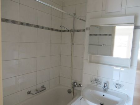 4.5 Zimmer, 90 m², 3. Stock - Photo 3