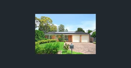 12 Crestwood Drive, Baulkham Hills, NSW 2153 - Photo 2