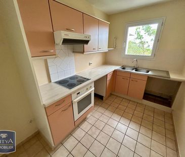 Location Appartement 2 pièces 50m² GUYANCOURT 78280 - Photo 3