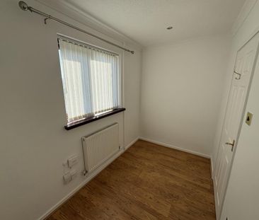 2 bedroom bungalow to rent - Photo 2