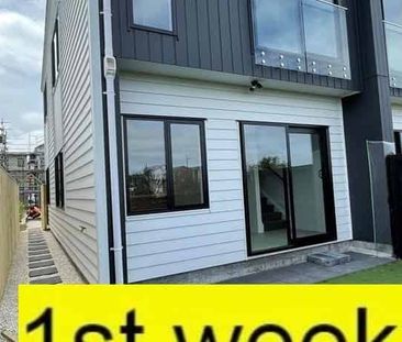 3 Bedroom Townhouse available - Photo 5