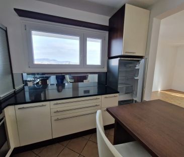 HÜBSCHE BALKON WOHNUNG - FERNBLICK - 3 ZIMMER - 2er WG geeignet! - Foto 5