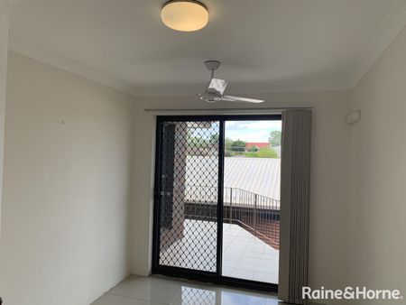 9/33 Maryvale Street, Toowong, QLD 4066 - Photo 3