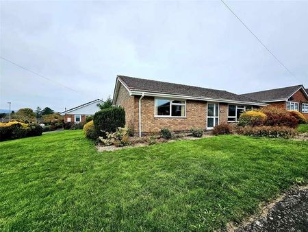 Holcombe Drive, Llandrindod Wells, LD1 - Photo 3