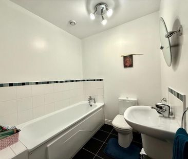 32 Elmwood Cottages, Ballyclare Road, Newtownabbey, BT36 5WQ - Photo 6