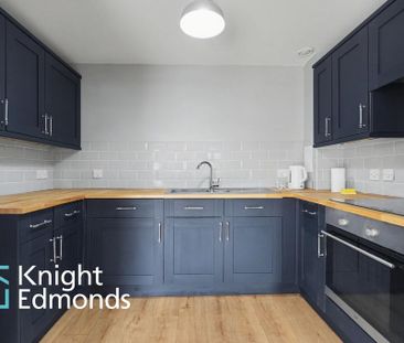 2 bedroom apartment to rent - Photo 3