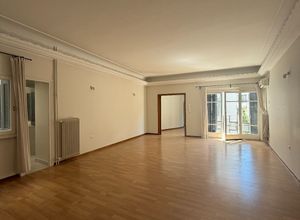 Διαμέρισμα για ενοικίαση - Ιστορικό Κέντρο, - Photo 2