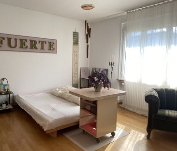APPARTEMENT DE 2 PIÈCES À LIEBEFELD (BE), MEUBLÉ, TEMPORAIRE - Photo 3