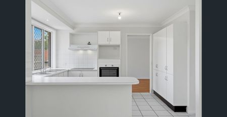 Light & Bright Family Home - Photo 4