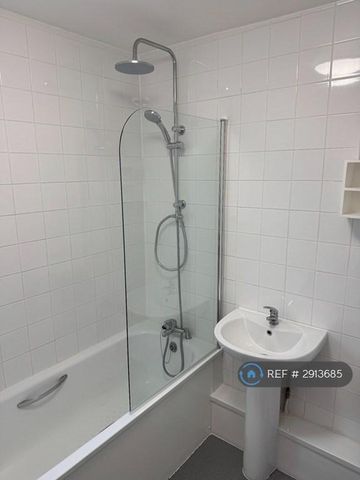 2 bedroom maisonette to rent - Photo 4