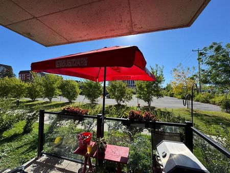 285 Boul. Hymus - Photo 5