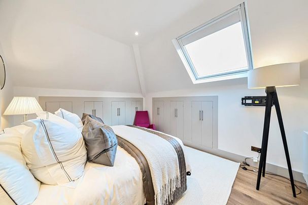 3 bedroom apartment to rent - Photo 1