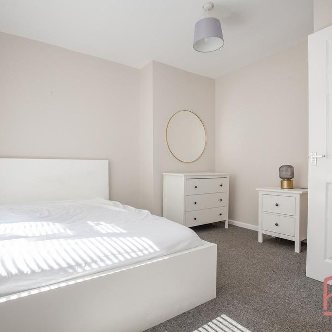 5 bedroom terraced house to rent - Photo 1