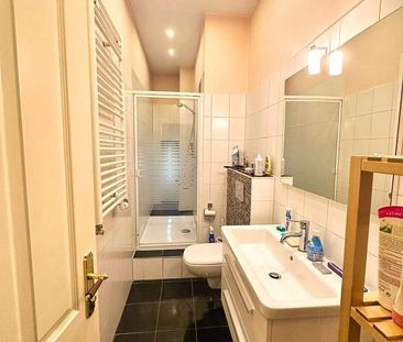 MÖBLIERTE ALTBAUWOHNUNG MIT BALKON IN RUHIGER LAGE NIEDERSCHÖNEWEID... - Foto 4