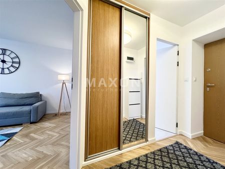 2 pok z widokiem na pl. Grzybowski - Фото 5