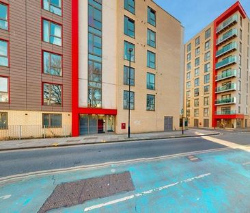 Studio to rent - Photo 6