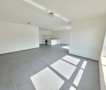 Appartement te huur - foto 3
