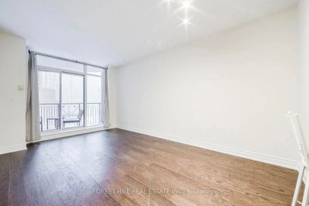 20 Collier Street #506 - Photo 2