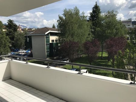 Location Appartement 3 pièces 69m² ANNECY 74000 - Photo 5