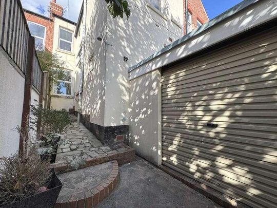 Bryan Road, Blackpool, FY3 - Photo 1