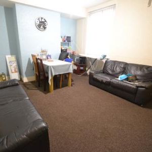 Beeston Road, Dunkirk, Nottingham, NG7 - Photo 1