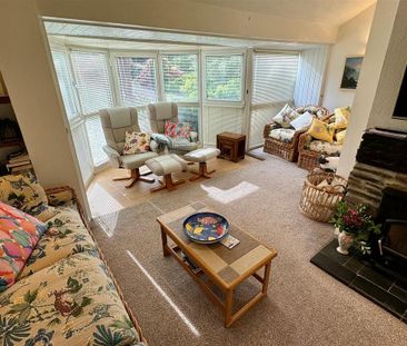 4 bedroom detached bungalow to rent - Photo 1