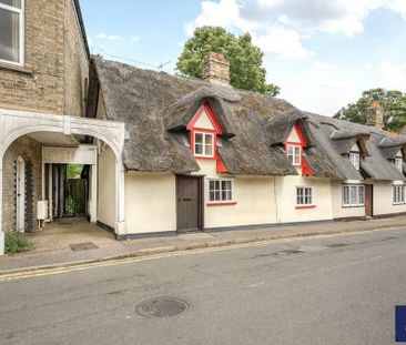 3 bedroom semi-detached house to rent - Photo 2