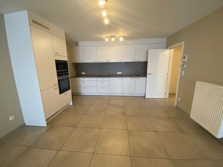 Appartement te huur in Groot-Bijgaarden met 1 slaapkamer - Photo 4