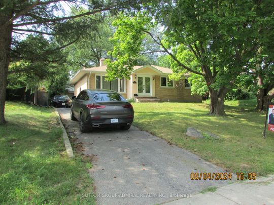 Detached Home For Lease | N9237422 - Photo 1