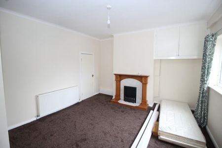 2 bedroom terraced house to rent - Photo 3